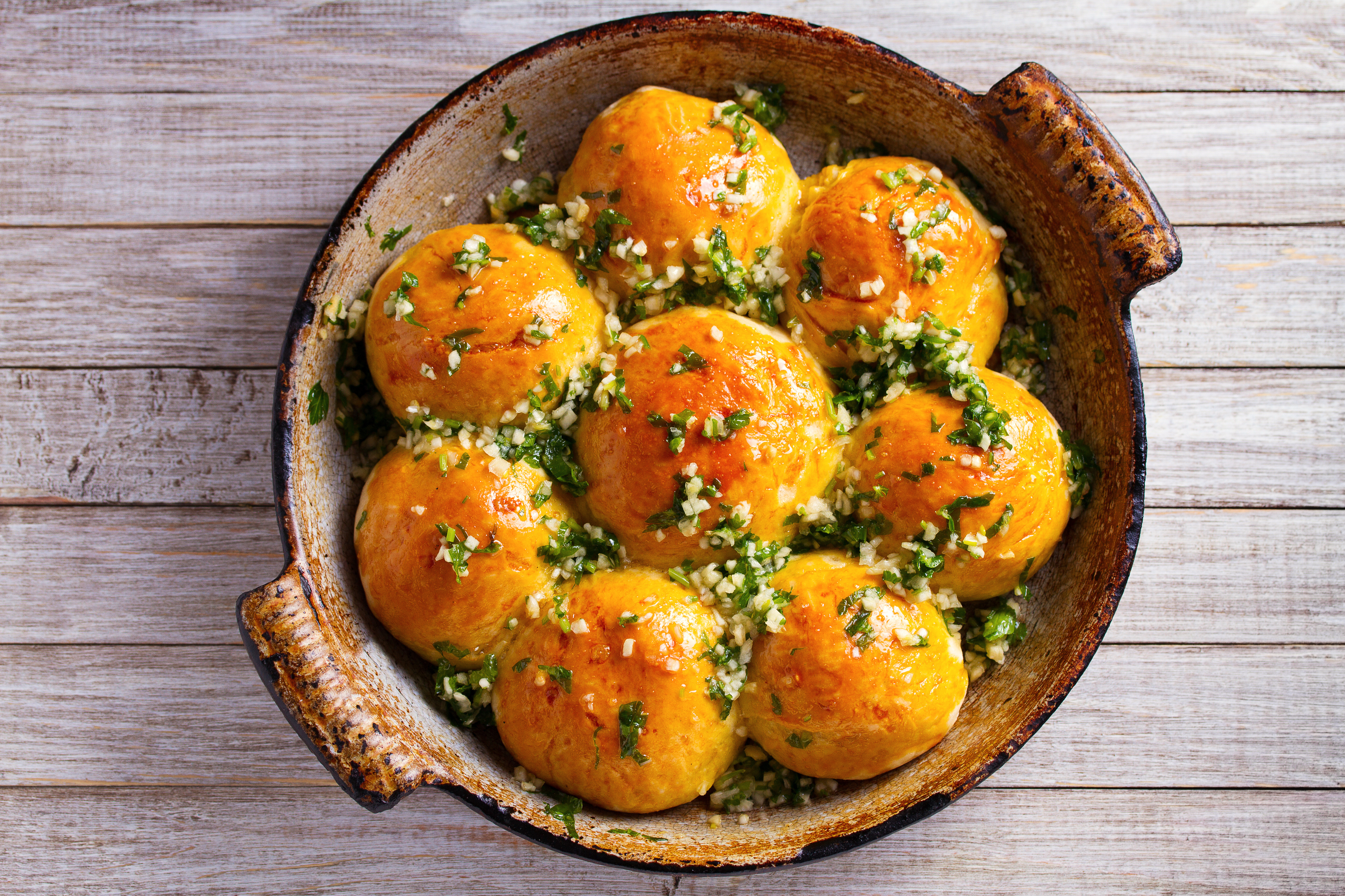 Garlic and Romano Bread Puffs
